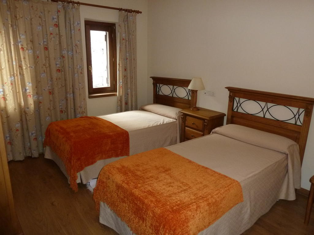 Apartahotel Faure Sallent de Gállego Room photo